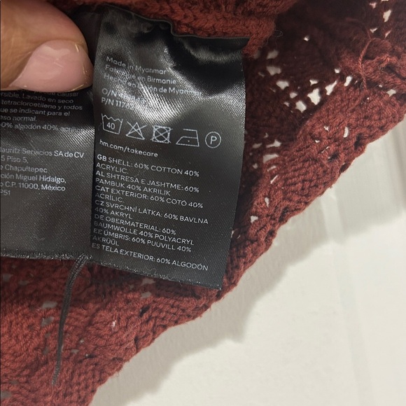 H&M Crochet-Look Top - Picture 5 of 5